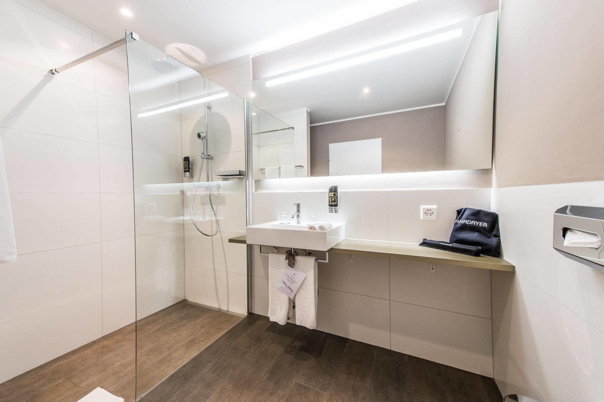 Hotel My Way Zuerich Wallisellen Luaran gambar